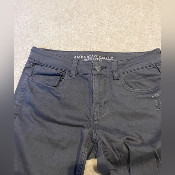 American eagle jeans (size 2, stretch) - Picture 2 of 4